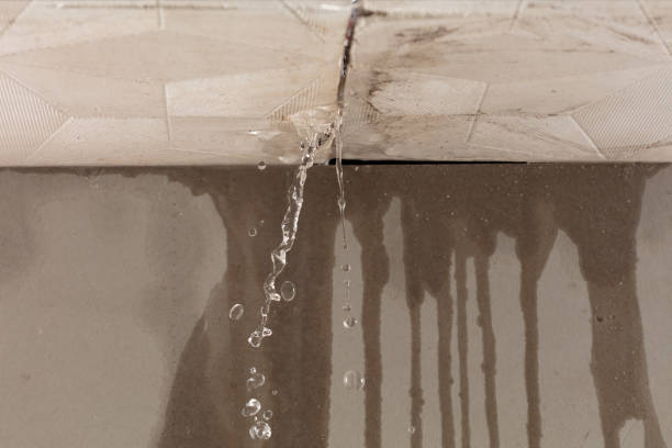 Professional Commercial Water Damage Restoration technician working in Salesville, OH
